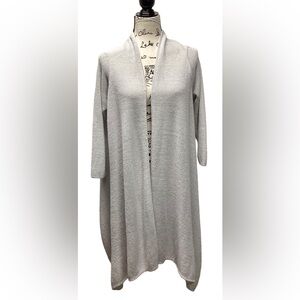 Silver Metallic open front dressy cardigan/cape. Size Medium